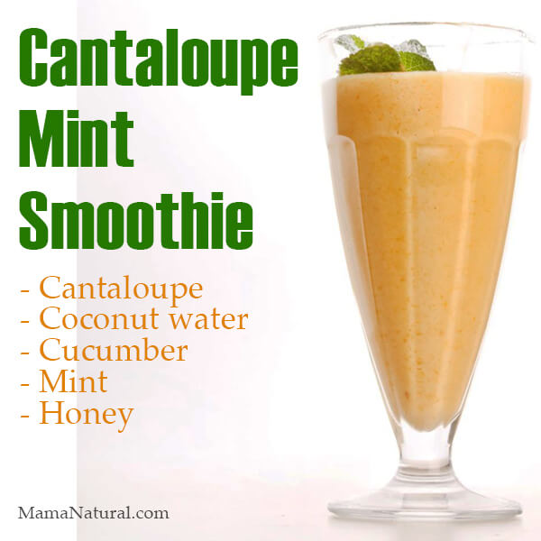 What's better than mint and melon in the summer? Check out this amazing mint cantaloupe smoothie that'll keep you hydrated and nourished when it's hot.