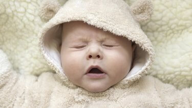 2 week old stuffy nose