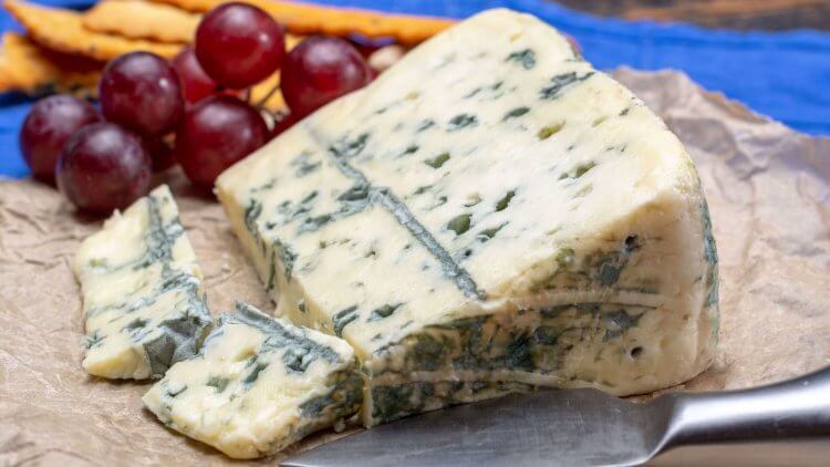 Cheese During Pregnancy: What's Safe and What's Not? Cheese During Pregnancy: What's Safe and What's Not?