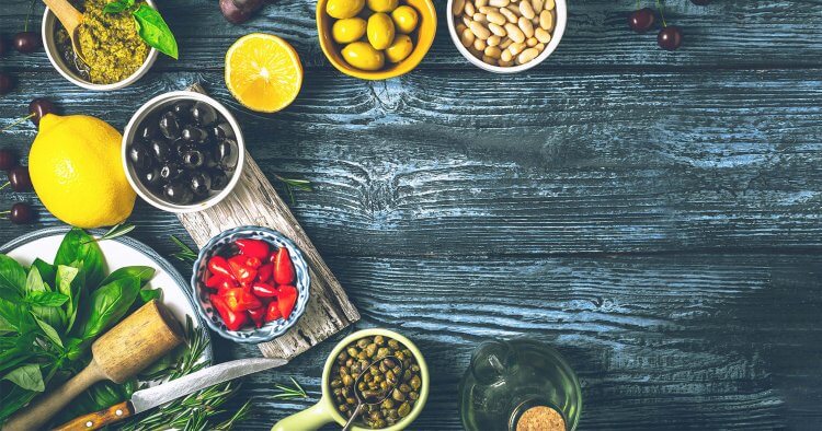 Not sure what healthy foods to buy? Let this list be your guide. With these staples in your pantry, a healthy snack or meal is always easy to come by.