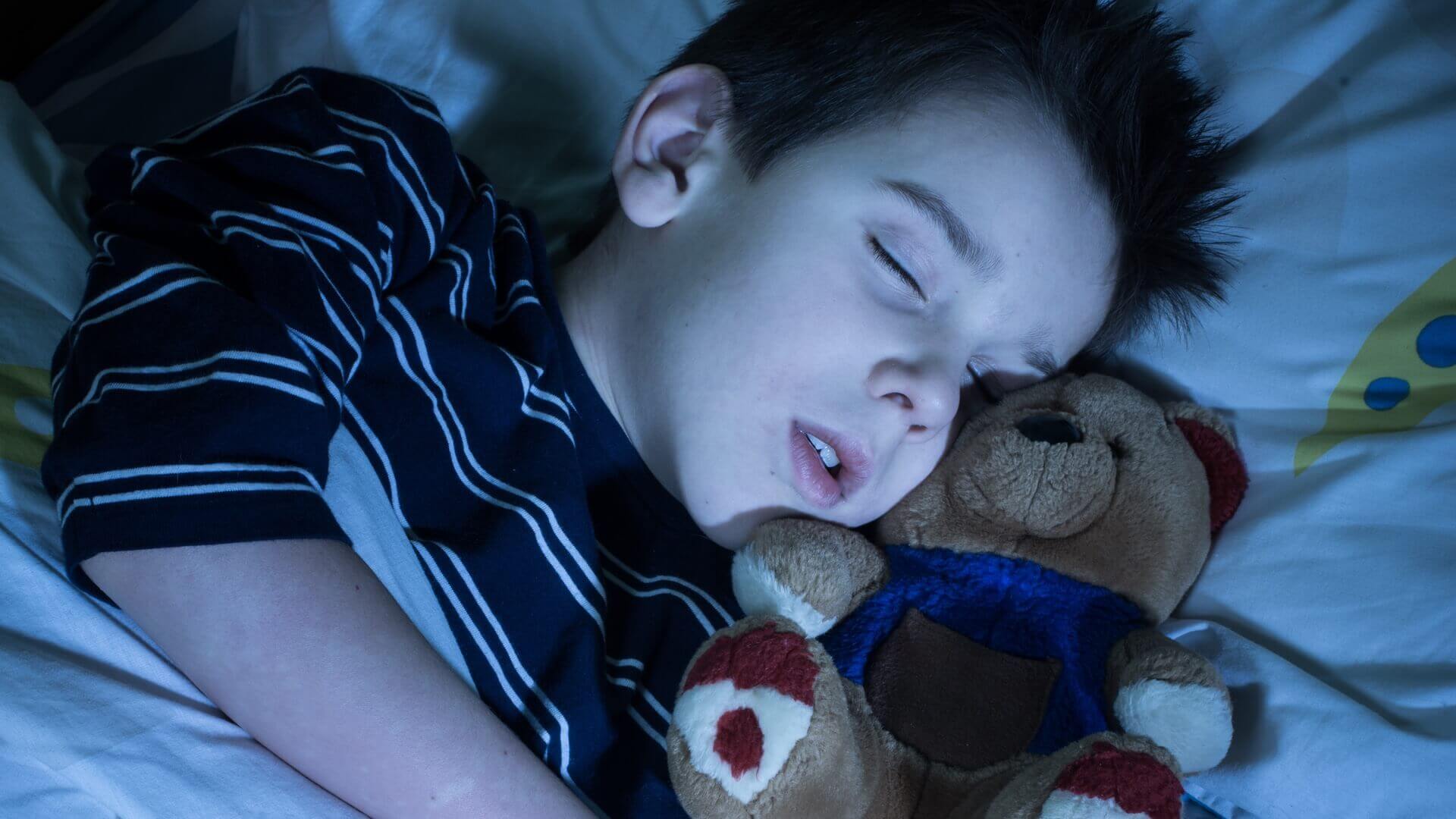 Help Your Kids Sleep an Extra Hour Each Night