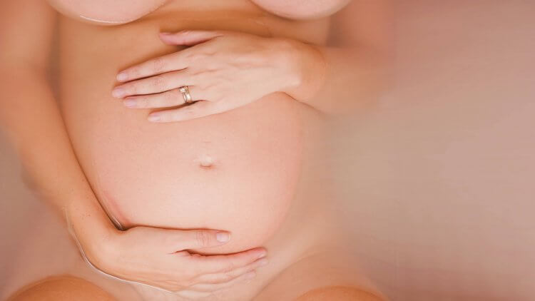 How To Have A Natural Childbirth, article by Genevieve Mama Natural