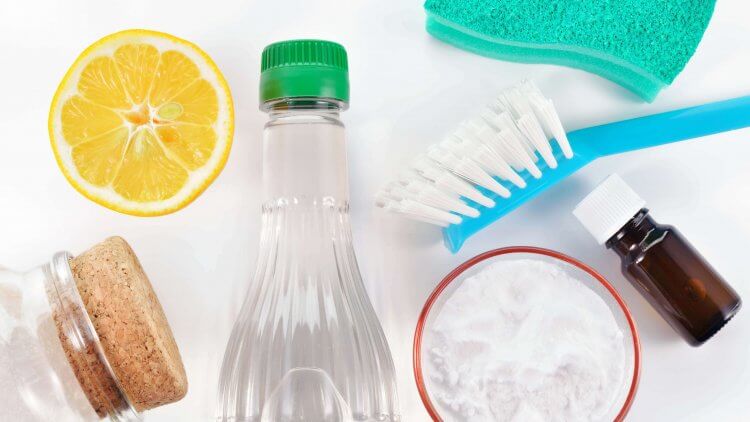 How to Make Natural Cleaners for Your Home