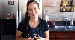 How to Make Summer Melon Shrimp by Mama Natural recipe