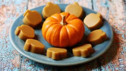 Paleo Pumpkin Dessert Bites (Dairy, Nut & Egg Free) Gelatin treat