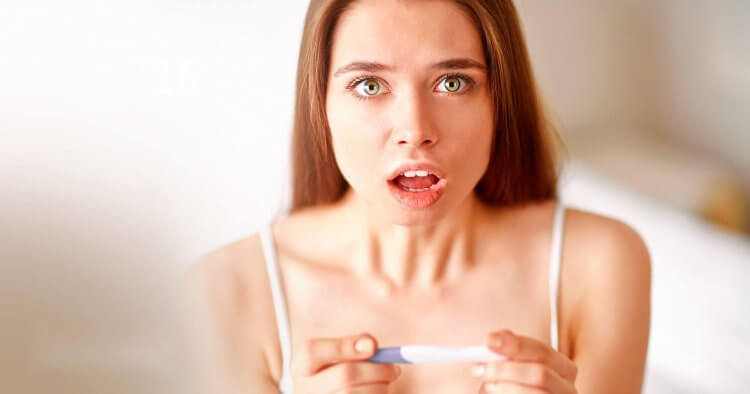 8 Women on the Weird Symptoms That Made Them Realize They Were Pregnant